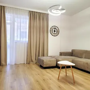 Urban Nest On Boulevard Appartamento Tirana